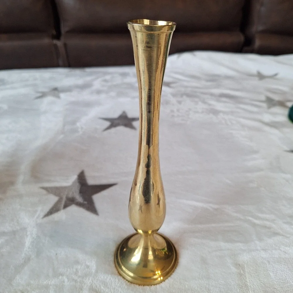 Vintage 1989 Solid Brass Flower Bud Vase 8.25 inches Hand‎ Made Made In India